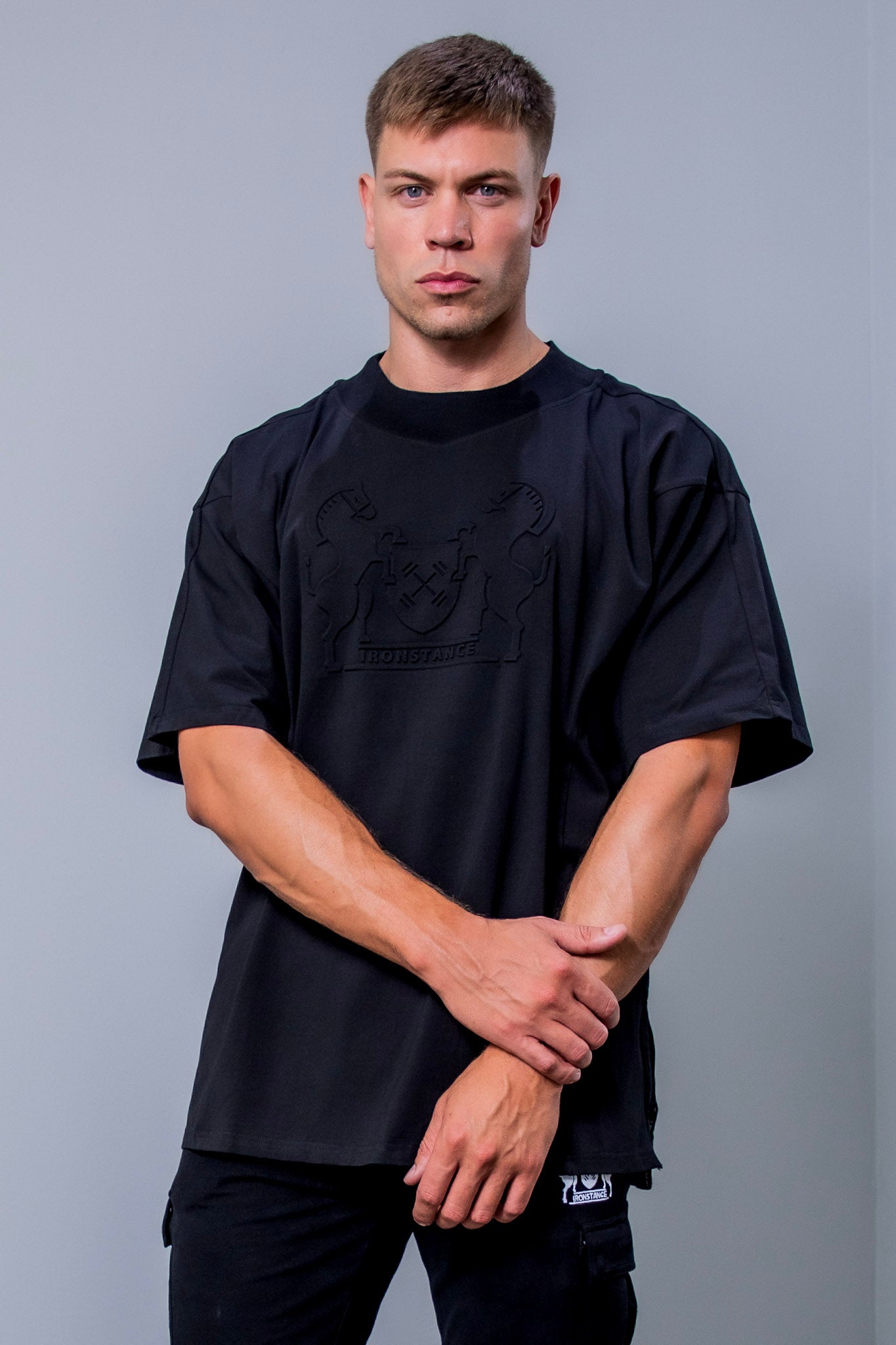 Drop Sleeve Over Size T shirt Black ironstance